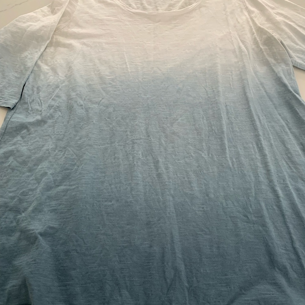 PURE JILL XL BALLET SLEEVE TUNIC
100% COTTON ombré White Blue Tee New no tag - Picture 5 of 9